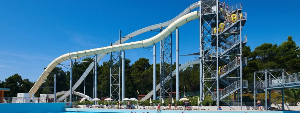 Limnoupolis Water Park
