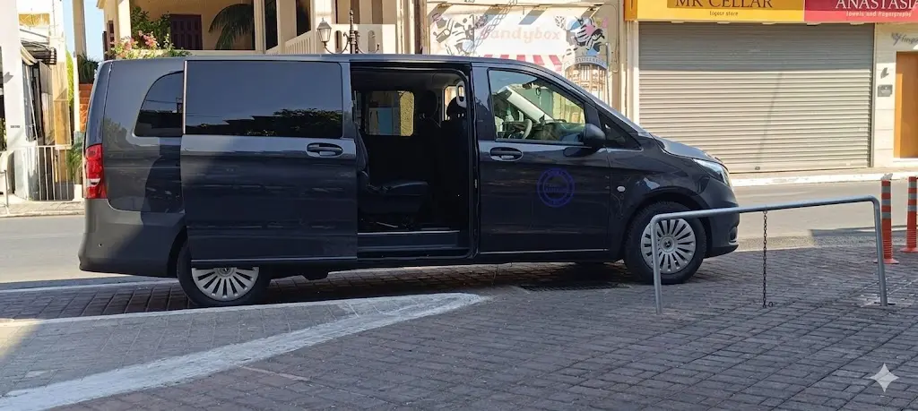 chania airport transfer with minivan