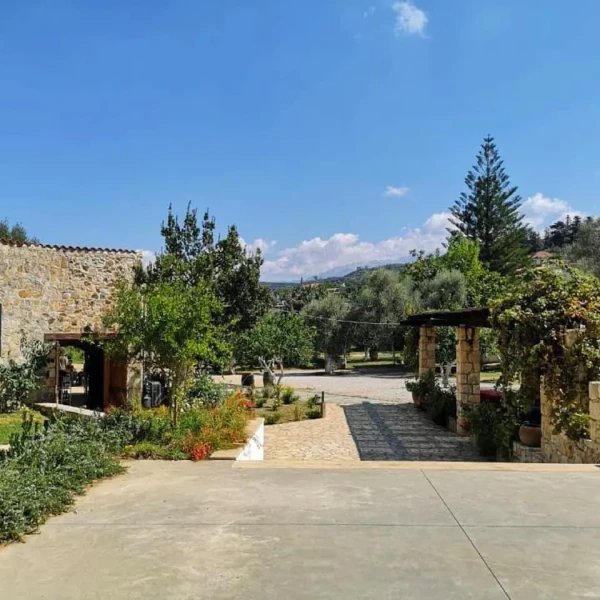 manousakis_winery