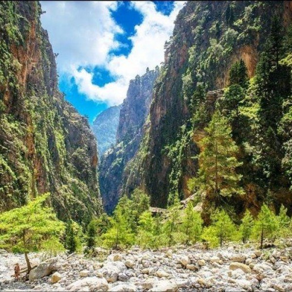 Samaria Gorge Tour: A Premium Private Transfer